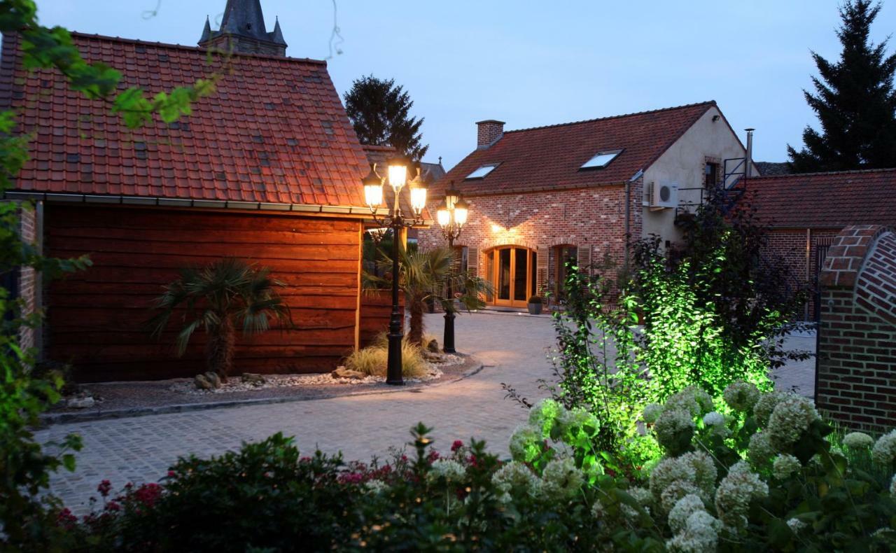 B&B Les Secrets De La Vie Celles  Luaran gambar